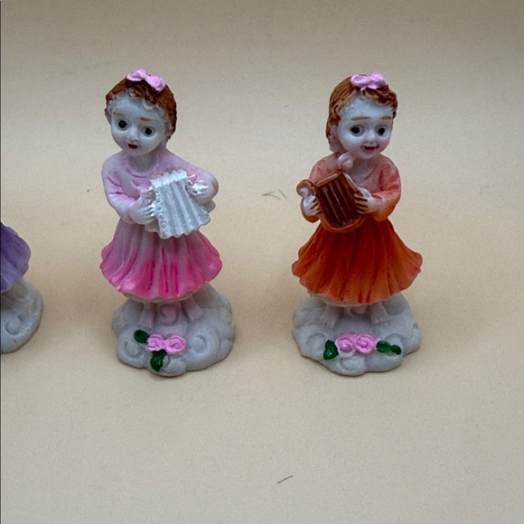 Set of Four Musical Figurines - Picture 3 of 4
